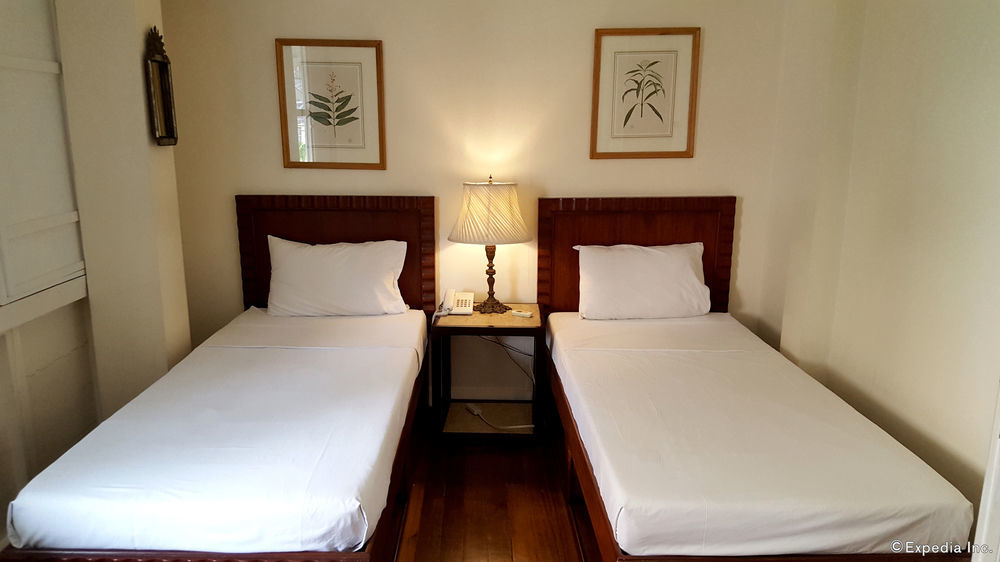 Charming La Casita Mercedes, 5Br And 5Tb For Family And Friends Staycation Makati City Buitenkant foto