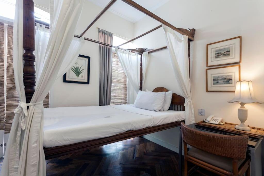 Charming La Casita Mercedes, 5Br And 5Tb For Family And Friends Staycation Makati City Buitenkant foto