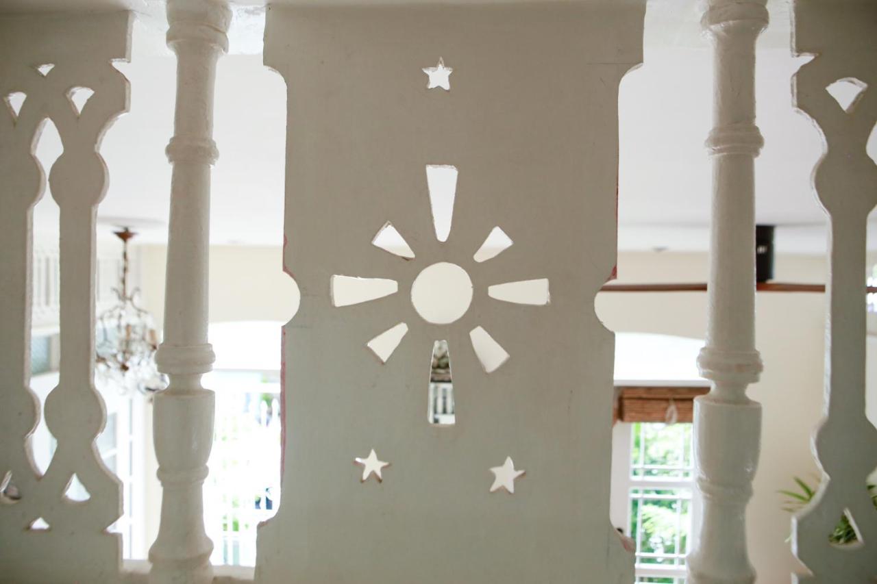Charming La Casita Mercedes, 5Br And 5Tb For Family And Friends Staycation Makati City Buitenkant foto