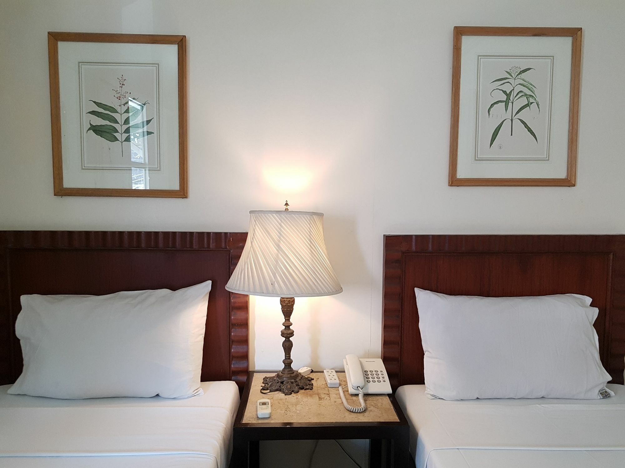 Charming La Casita Mercedes, 5Br And 5Tb For Family And Friends Staycation Makati City Buitenkant foto