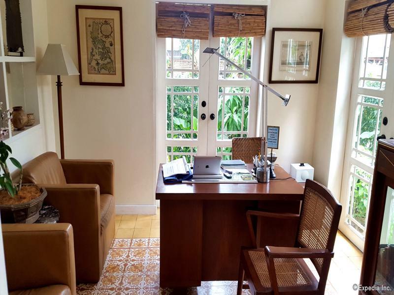 Charming La Casita Mercedes, 5Br And 5Tb For Family And Friends Staycation Makati City Buitenkant foto